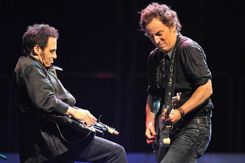 Horizontal Bruce Springsteen